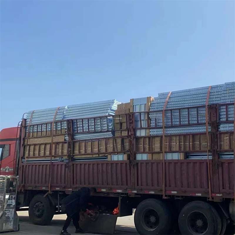 河北张家口宣化县到新疆阿勒泰富蕴县物流公司，一站式服务
